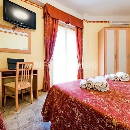 Marco Polo Μπελάρια-Ιτζέα Μαρίνα