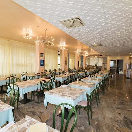 Marco Polo Hotel 3*